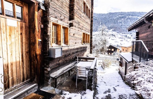 Fiesch Apartment | Heimeliges Walliserhaus