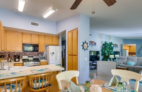 Silver Lakes Country Club Condo | Helendale Condo w/ Community Pool & Hot Tub