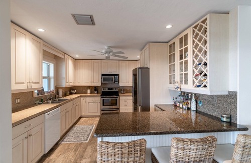 Big Pine Key House | Hellenga Haven | Amazing 3 bed/3 bath waterfront retreat with pool & dockage on Big Pine Key