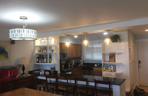 Ono Island Condo | HELLO SUNSHINE! – BEACH-FRONT w/Private Balcony! Lower summer end prices!