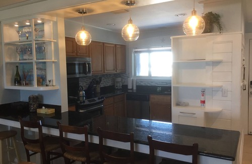 Ono Island Condo | HELLO SUNSHINE! – BEACH-FRONT w/Private Balcony! Lower summer end prices!