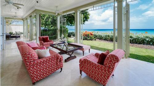 Mullins Beach Villa | Hemingway House Blue Sky Luxury