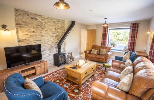 Oswestry House | Hen Llwyn By Birch Stays New Home