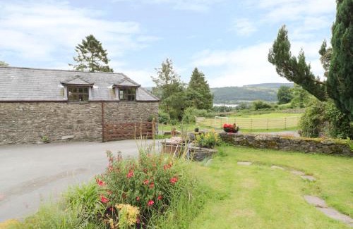 Bala House | Hen Ysgubor Cottage