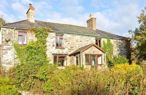 Denbigh Cottage | Hendre Aled Farmhouse