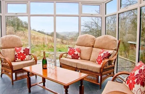 Denbigh Cottage | Hendre Aled Farmhouse