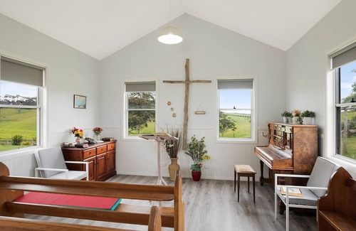 Central Tilba Cabin | Henkley Cottage 3 - Ezekiel