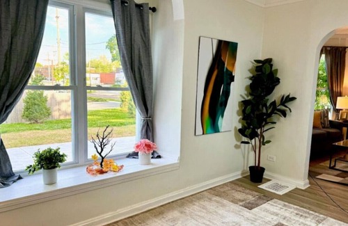 Old Brooklyn House | Henninger lower, Centrally located, 3 bedroom