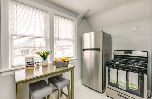 Old Brooklyn House | Henninger - Whole House