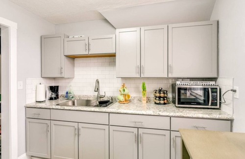 Old Brooklyn House | Henninger - Whole House