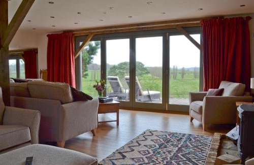 Icklesham House | Henry-Oscar House