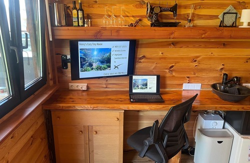 Unterdurrbach Cabin | Henry's Cozy TinyHouse with Premium Tent- quiet and idyllic with garden