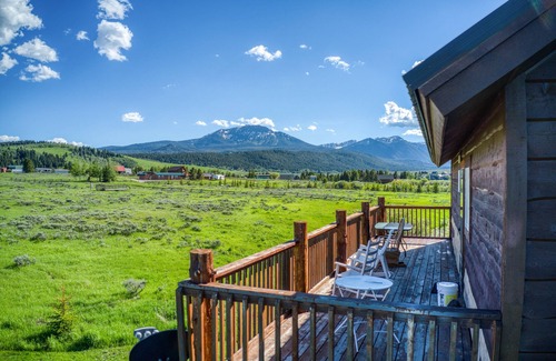 Island Park House | Henrys Lake Goose Bay