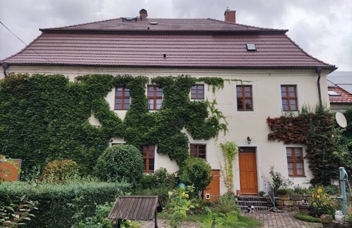 Muhlberg Apartment | Herberge Alte Meisterey - Einzelzimmer Online