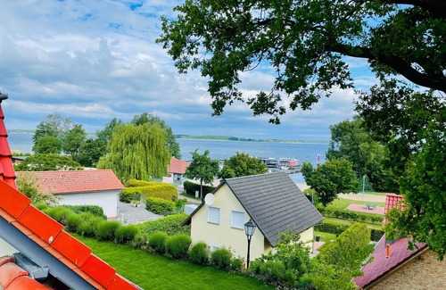 Muritz Apartment | Herberge Seensucht Fewo Jabelscher See OG with lake view