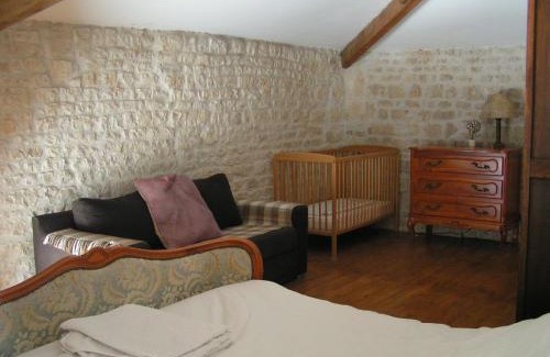 Duil-sur-le-Mignon House | Hercules