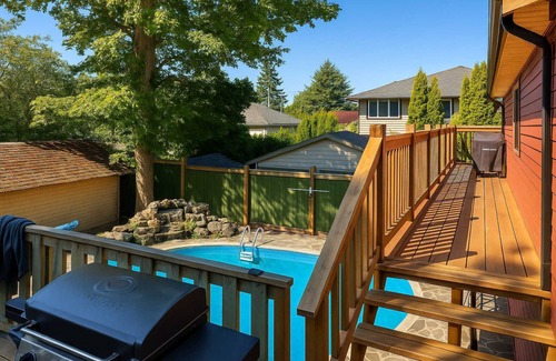 Saanich East House | Heritage 2BR Home with Pool and BBQ Sleeps 6 "Melrose Place"