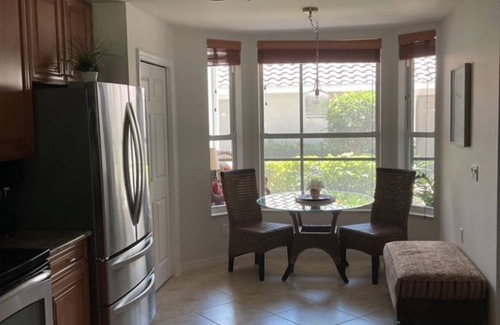 Naples Apartment | Heritage Bay, Beautiful, Veranda Abby 2BR/2BA Condo overlooking Golf Course