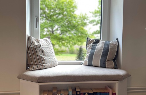 Deimern Condo | Hermine vacation apartment with far-reaching views of nature