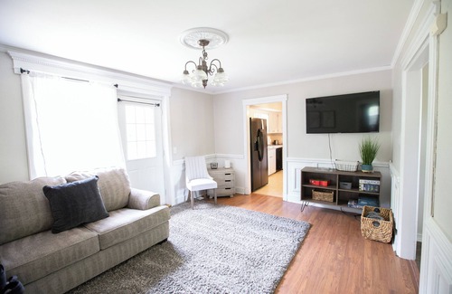 Tulip Grove House | Hermitage Haven- Your Home in Nashville! WiFi, 20 min Downtown, 10 min Airport