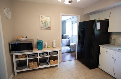 Tulip Grove House | Hermitage Haven- Your Home in Nashville! WiFi, 20 min Downtown, 10 min Airport