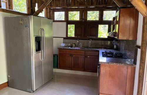 Melgar Cabin | Hermosa Cabaña en Guadua Rodeada de Naturaleza