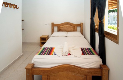 Covenas Hotel | Hermosa Habitación Superior En Coveñas Con Vista A La Piscina