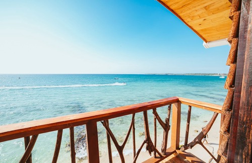 Bocachica Cabin | Hermosa Suite con Vista al mar Caribe! Ubicada en Playa Blanca - Isla Barú