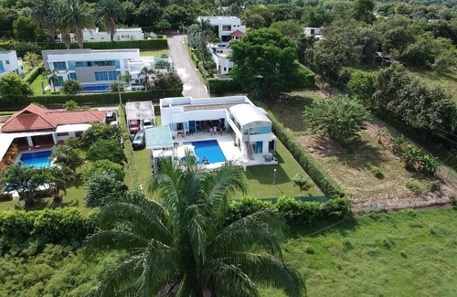Melgar Villa | HERMOSA VILLA PRIVADA EN CONDOMINIO