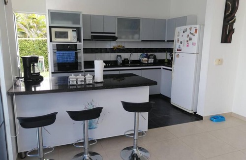 Melgar Villa | HERMOSA VILLA PRIVADA EN CONDOMINIO