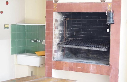 Flores House | Hermosa y amplia residencia con jardín y asador