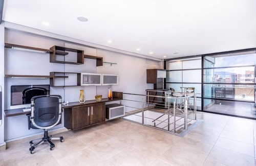 La Florida Apartment | Hermoso penthouse dúplex con vista a Medellín