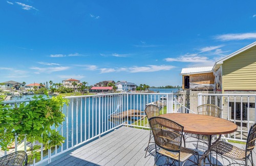 Spring Hill House | Hernando Beach Home on Dolphin Cove: Dock & Kayaks