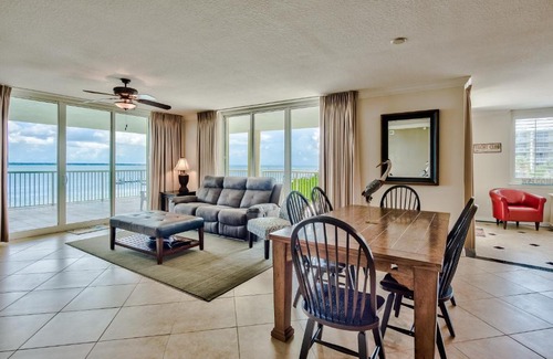Fort Walton Beach Apartment | Heron 403 - Emerald Escape - Destin West - 2,400 sq ft