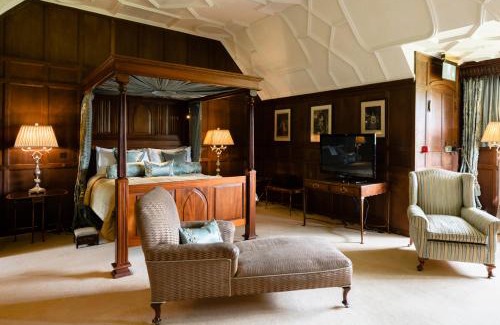 Hever House | Hever Castle Luxury Bed and Breakfast