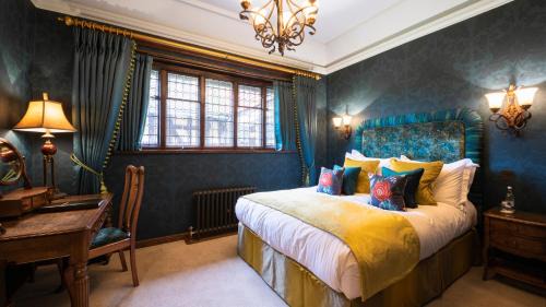 Hever House | Hever Castle Luxury Bed and Breakfast