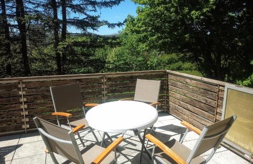 Oberdorla Apartment | Hexenstube Morgana WLAN, tolles Bad und toller Balkon
