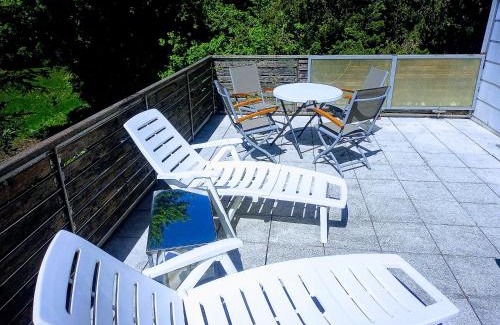 Oberdorla Apartment | Hexenstube Morgana WLAN, tolles Bad und toller Balkon