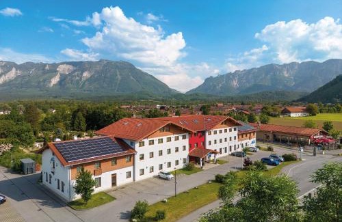 Piding Hotel | Hey Lou Hotel Piding