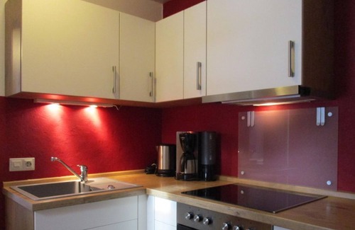 Trauchgau Apartment | Heyartz, Ferienwohnung Peter - FeWo. I 1. Stock/Wohn-Schlafraum/Dusche