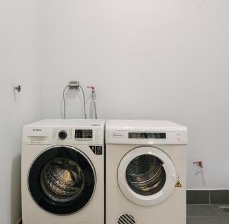 Xuan Tao Apartment | Hi-Home Suites - Ngoai Giao Doan at West Lake Starlake