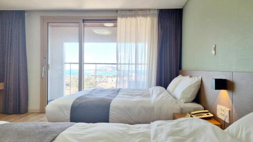 Hallim Hotel | Hi Jeju Hotel