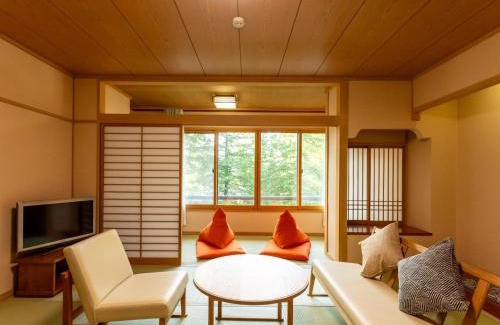 Harunako Onsen Hotel | Hibikino