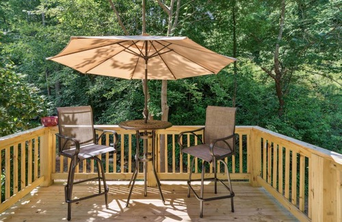 Hickory Apartment | Hickory Hideaway Forest-View Haven with Fire Pit!
