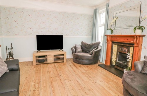 Whitbeck House | HICKORY HOUSE, family friendly, with hot tub in Silecroft