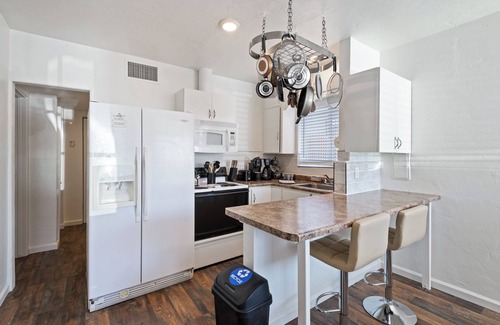 Sam Hughes House | Hidden Gem close to U of A stadium