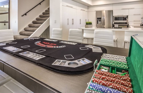 Spring Valley House | Hidden Gem in the Desert -Gym/Pool/Spa/Games-4BR