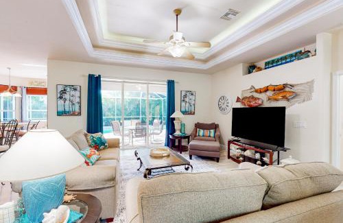 North Port House | Hidden Hideaway