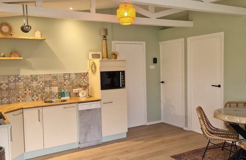 Lemmer Ski Chalet | Hidden residence with a view. Next to beach and little cosy village.