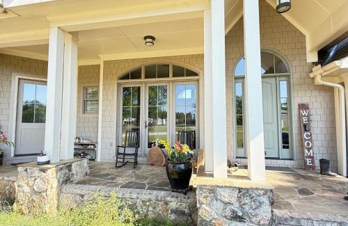 Seiglers Crossroads Apartment | Hidden Stables on Chancey Pond Rentals, LLC